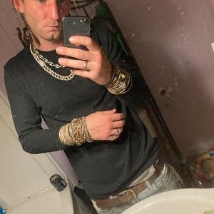 Meet your Posher, Alexander